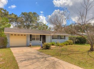 907 N Garfield Ave, Deland, FL 32724