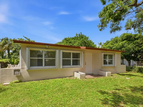 4628 SCHALL Road, West Palm Beach, FL 33409