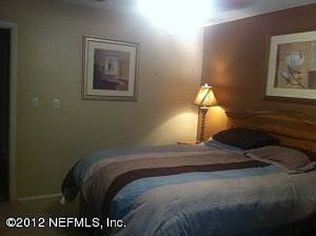 2nd image of 8239 Sutton Pl N