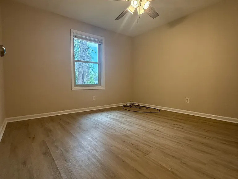 614 Burcale Road Cir — Photo 9