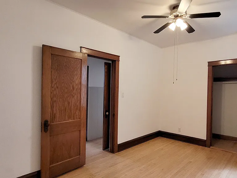 2248 W Iowa St #2 — Photo 9