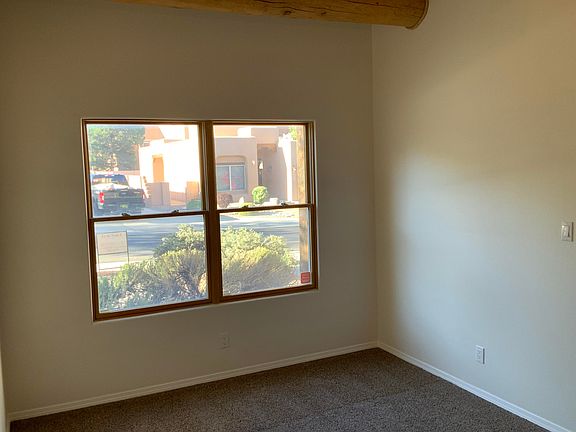 5th image of 9239 Apache Pine Way NE