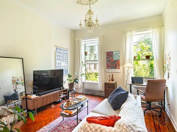 235 Berkeley Pl APT 6, Brooklyn, NY 11217