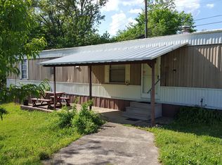 71 Century Park Dr, Mountain Home, AR 72653