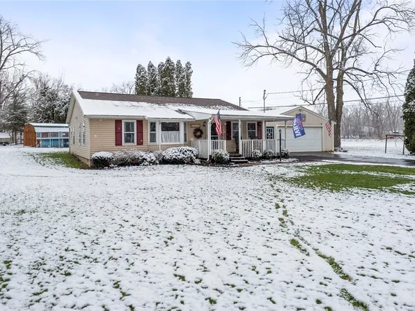 35 Water St, Shortsville, NY 14548