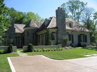 615 Park Hl, Nashville, TN 37205