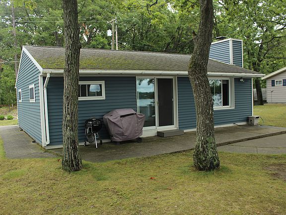 4th image of 130 S Oak Dr
