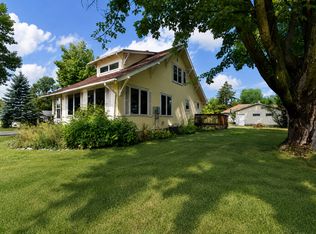 601 Summit Ave NE, Staples, MN 56479