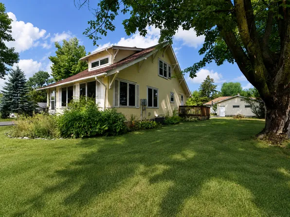 601 Summit Ave NE, Staples, MN 56479