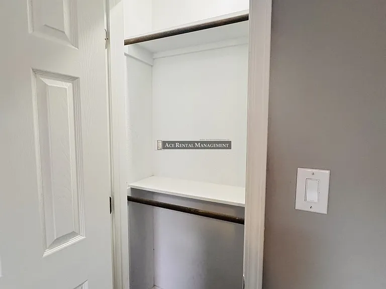 1212 S 36th St — Photo 12