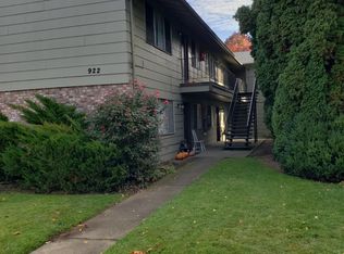 922 8th Ave APT 3, Longview, WA 98632