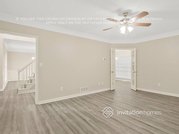2nd image of 3339 Woodrock Ln