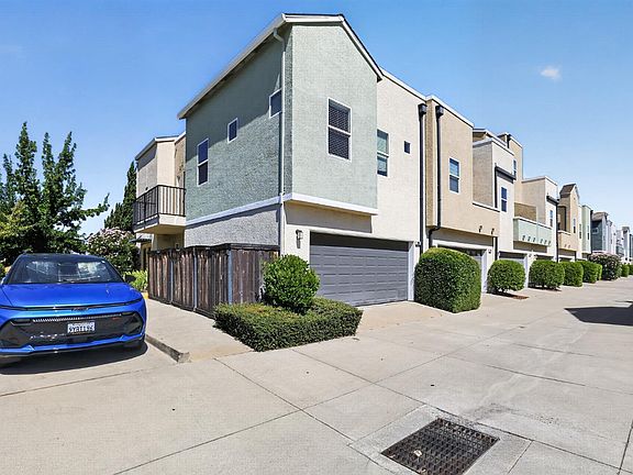 5th image of 3900 E Commerce Way