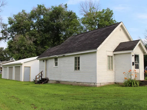 407 Nelson St, Laurens, IA 50554