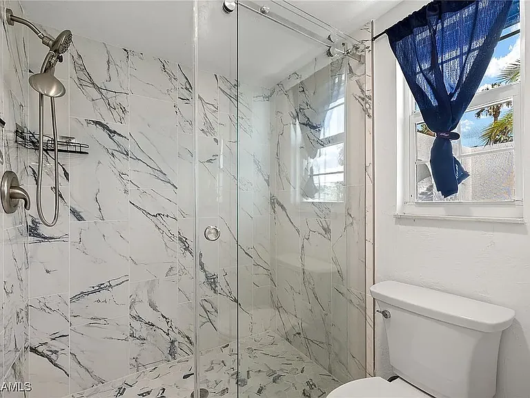 16941 Carolyn Ln — Photo 10