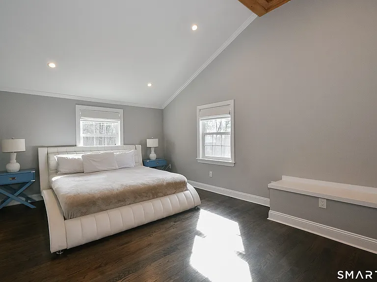 50 1/2 Mountain Spring Rd — Photo 18
