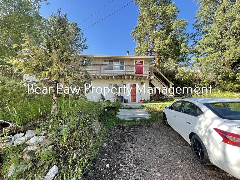 26132 Center Dr — Photo 1