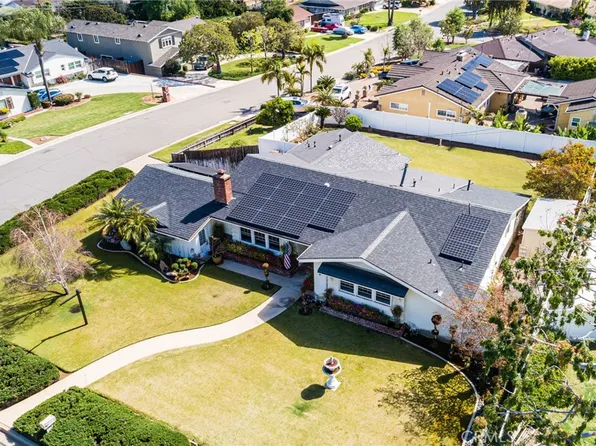 3812 Tunales Dr, Fullerton, CA 92835