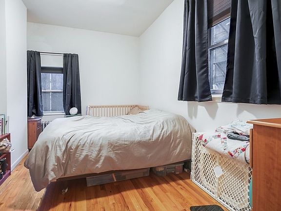4th image of 330 W 101st St APT 3B
