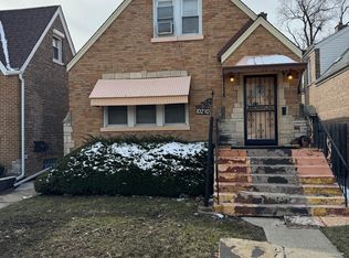 10210 S Prairie Ave, Chicago, IL 60628