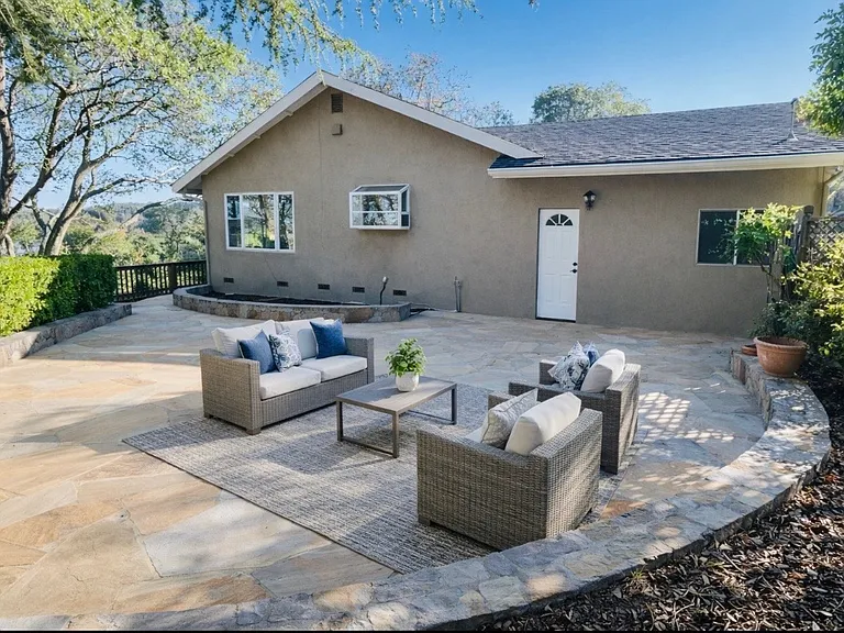 12 Kaden Ct — Photo 28