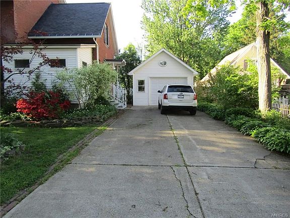 3rd image of 62 S Lake St