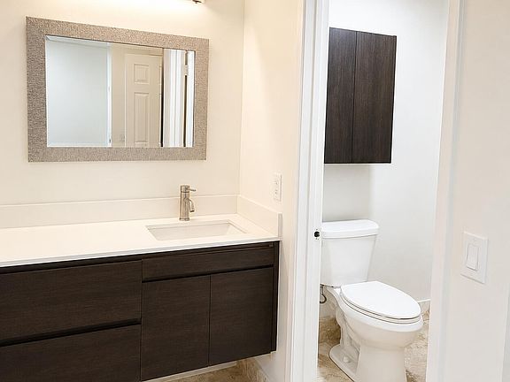 5th image of 6936 SW 39th Street Apt 201d
