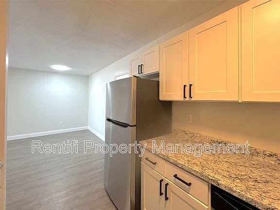 3rd image of 3738 Central Ave APT 178