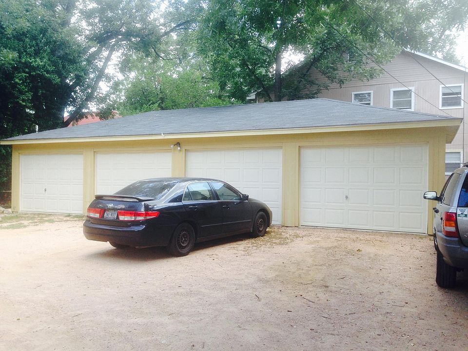 2nd image of 603 Barbe St APT 3