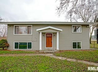 10304 N State St, Mossville, IL 61552