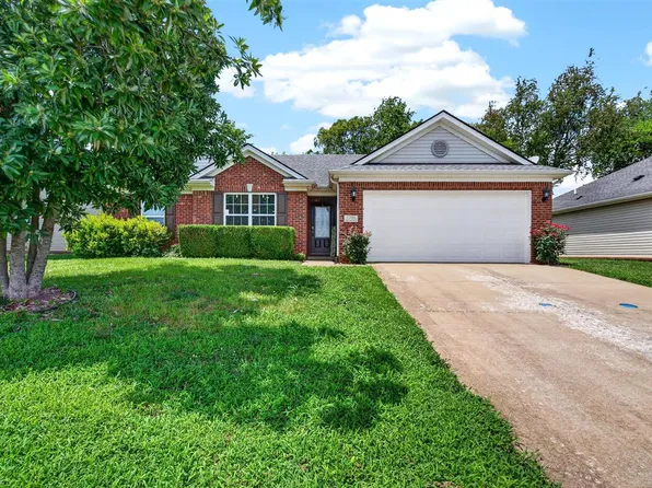 1301 Chicory Way, Bowling Green, KY 42104