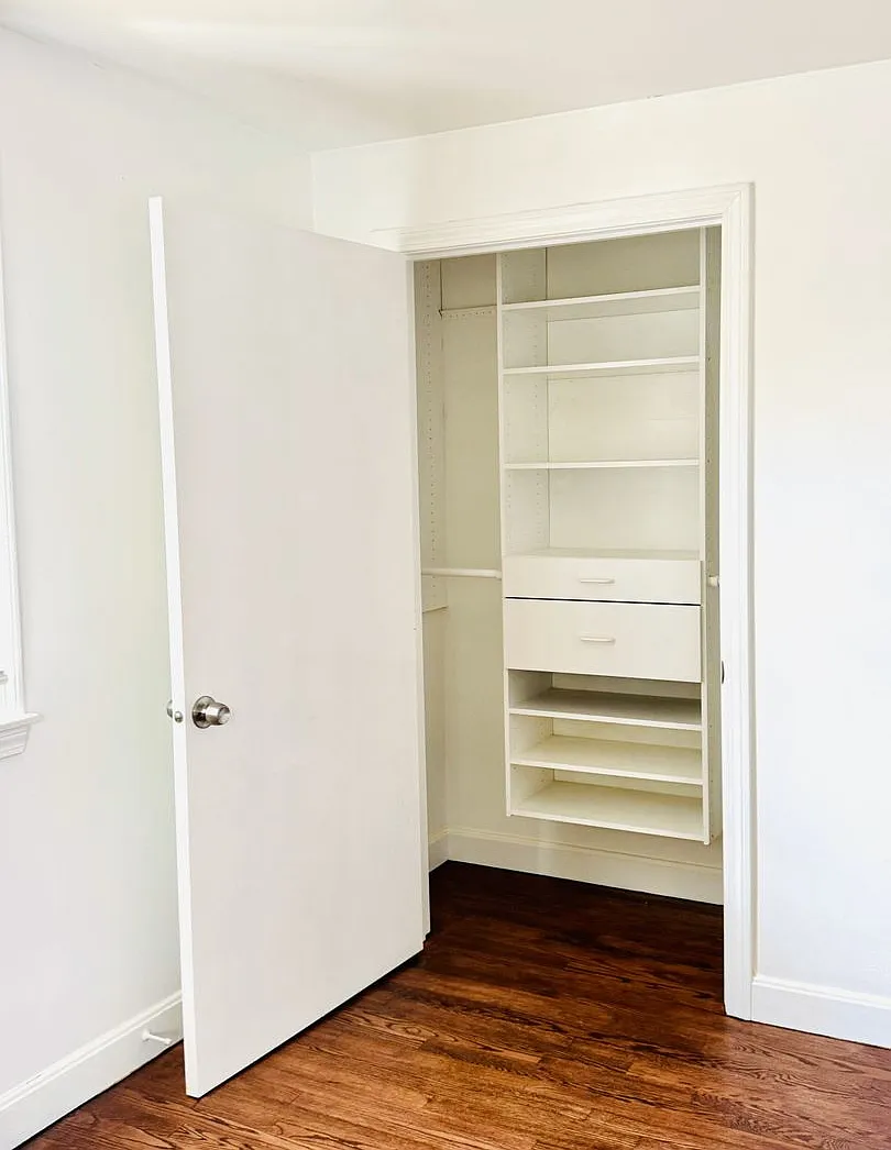 Beautifully Renovated 3-Bedroom Single-Family Home | Large Back Deck | Off-Street Parking — Photo 4
