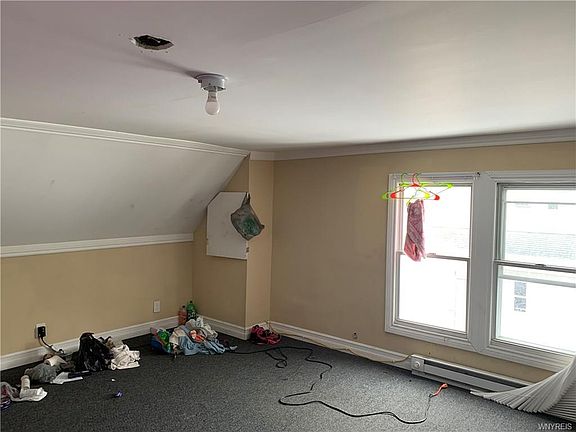 3rd image of 12 Krupp Ave #2