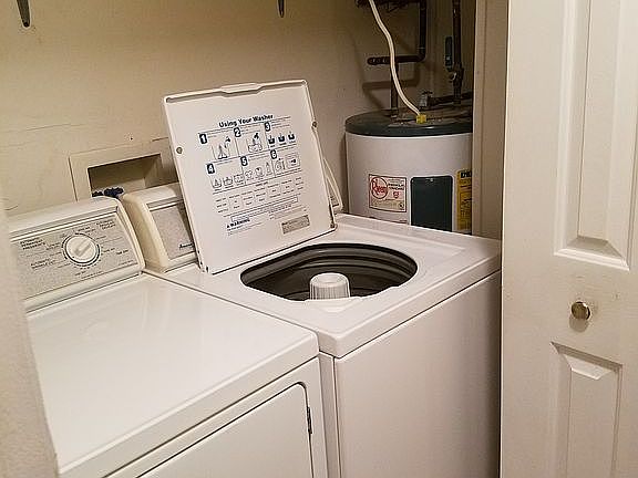 5th image of 1651 Hope Ln