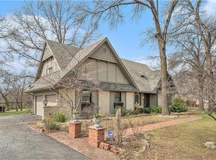 1214 S Lincoln St, Ottawa, KS 66067