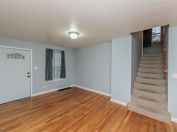 3rd image of 2335 9th St