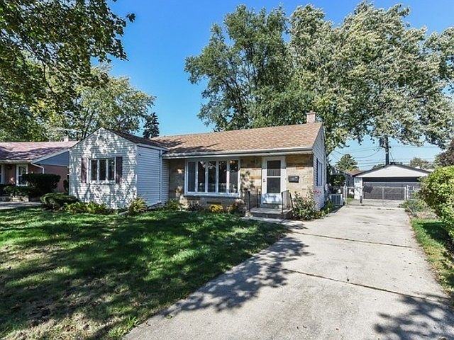 1st image of 1356 Carol Ln