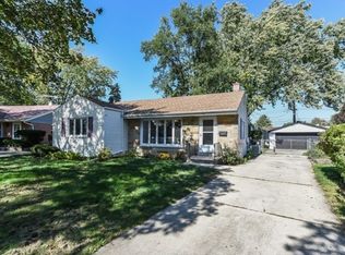 1356 Carol Ln, Des Plaines, IL 60018