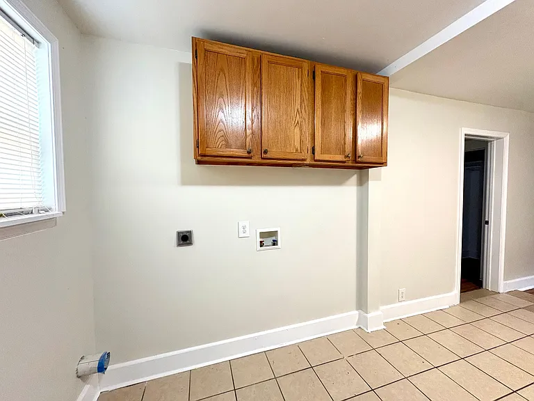 1346 Westmont Rd SW — Photo 18