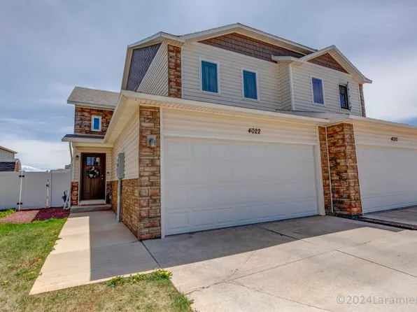 4022 Little Moon Trl, Laramie, WY 82070