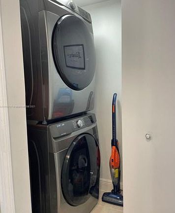 4th image of 16699 Collins Ave APT 2909