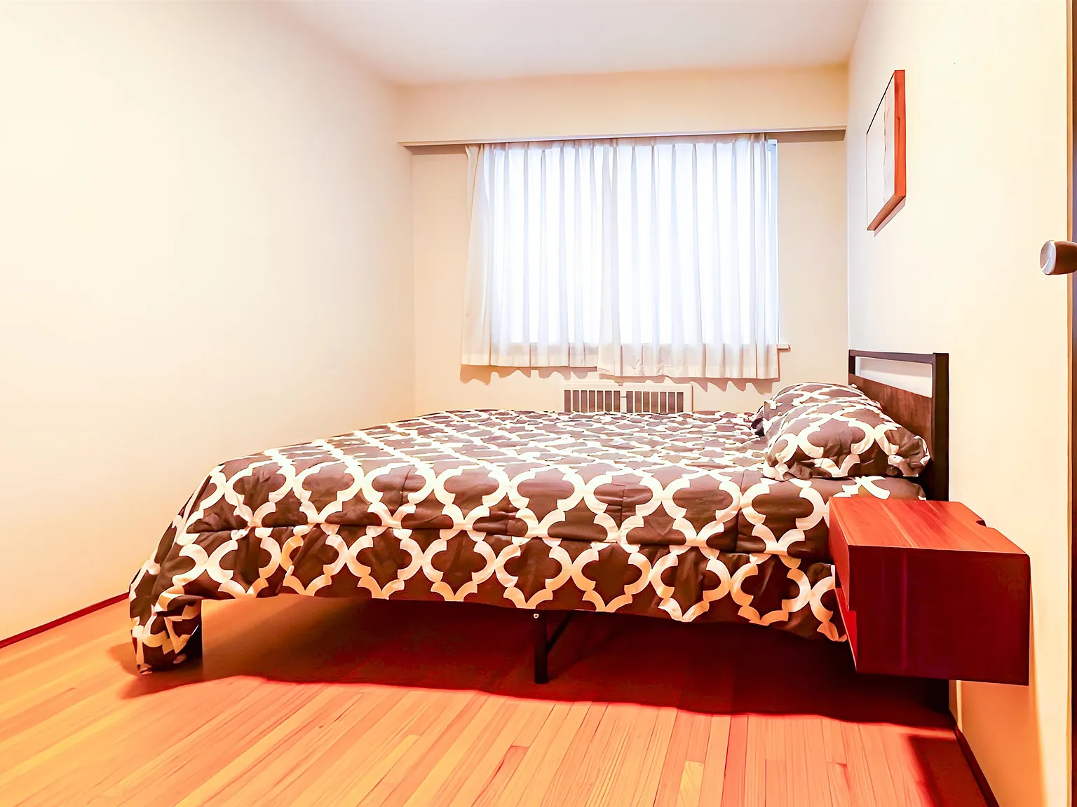 1 bed, 540 sqft, $2,590 — Photo 3