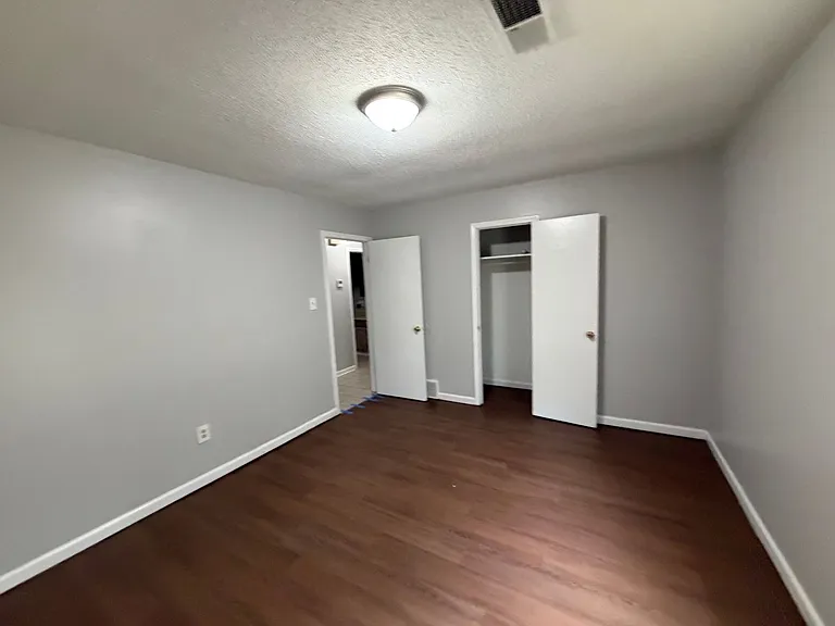 5229 Nail Rd — Photo 5