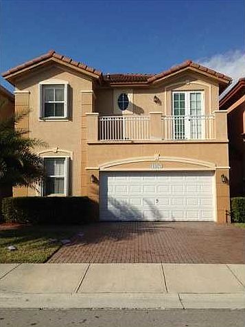 1st image of 10971 NW 87th Ln
