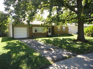 6325 Dunham Rd, Downers Grove, IL 60516