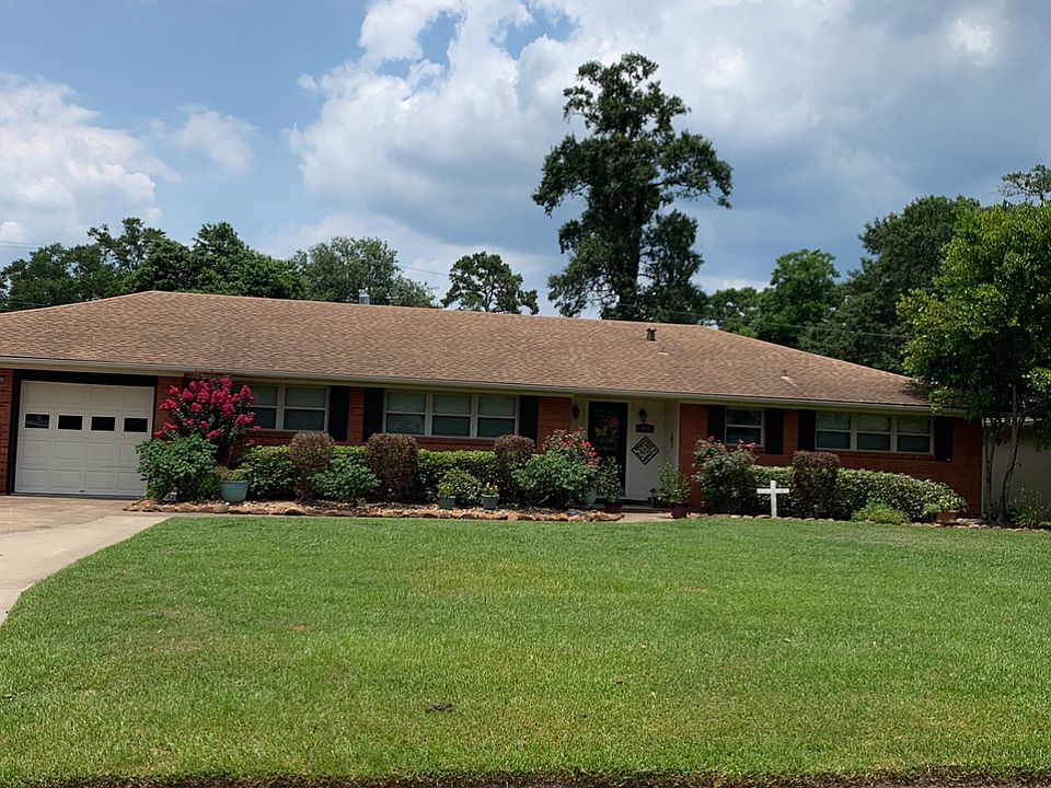 1st image of 3440 Durwood Dr