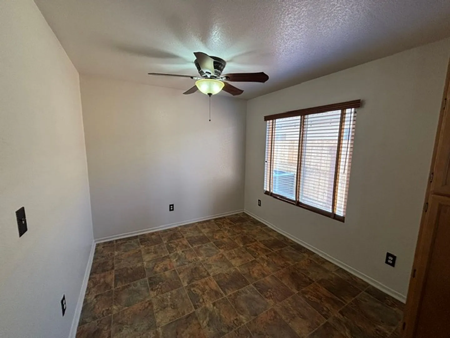 2231 Camino Dr., Calexico — Photo 4