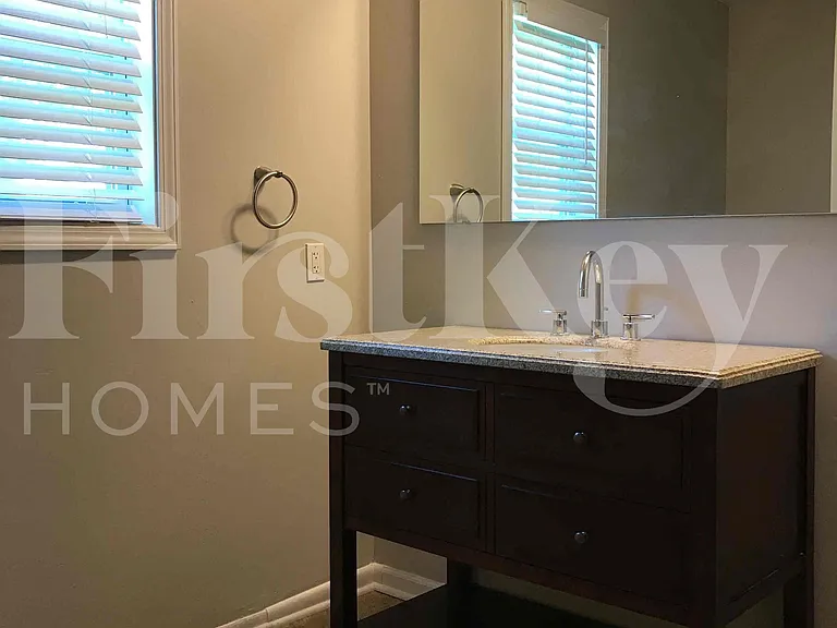 1248 Munsee Cir — Photo 18