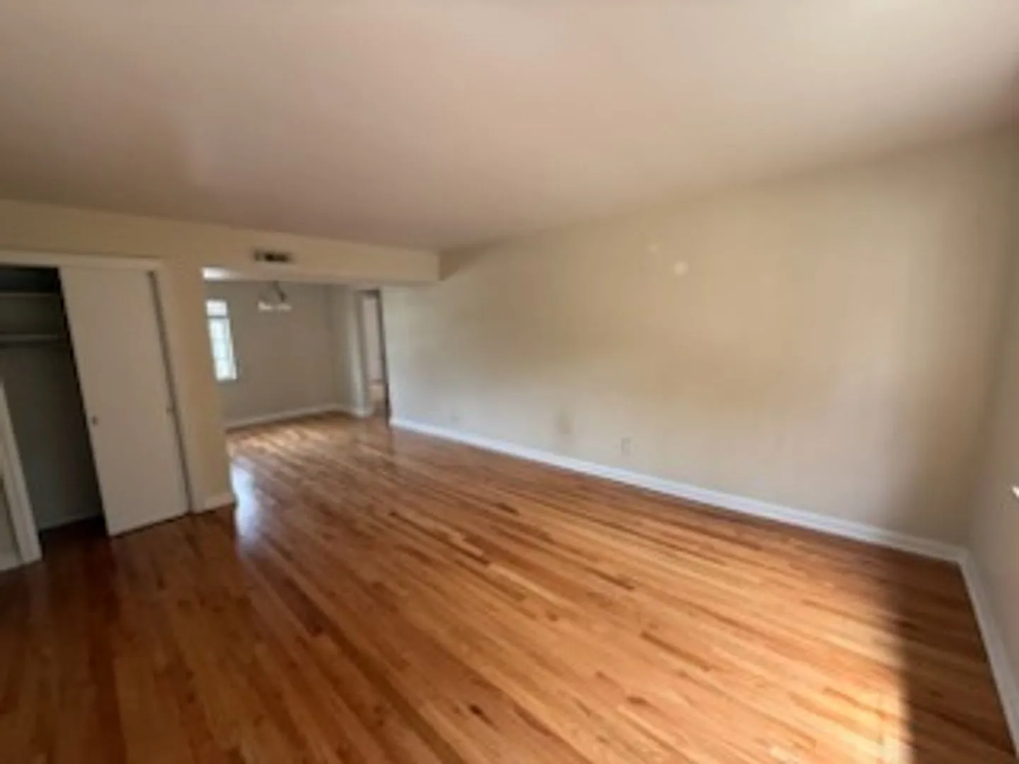 3728 West Center St. — Photo 3