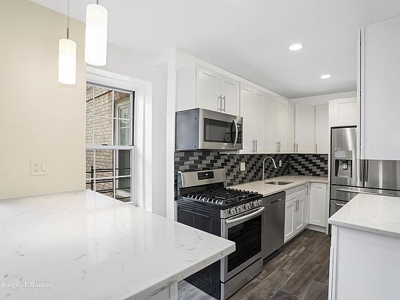 5th image of 5607 31st Ave APT 1G